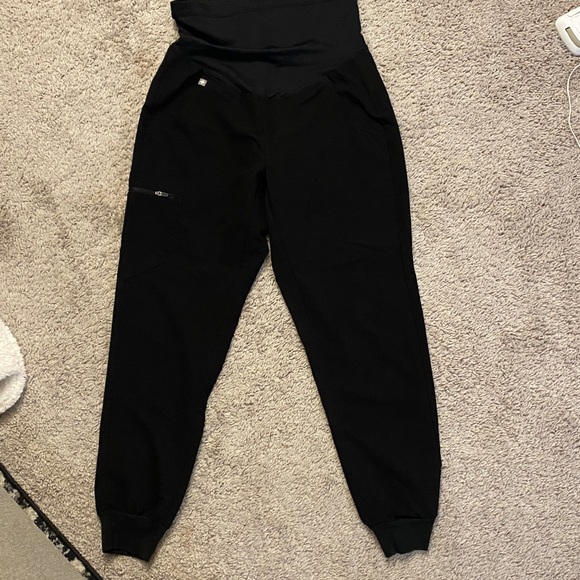 Figs Maternity Scrub jogger pants - Picture 3 of 5